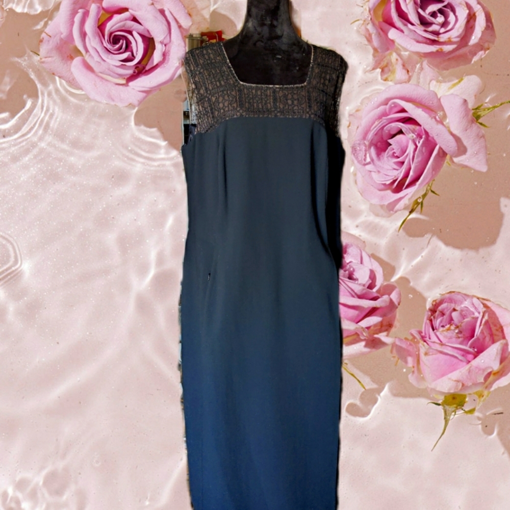 AKRIS B. Goodman 🖤  lace panel evening midi dress - Picture 4 of 9